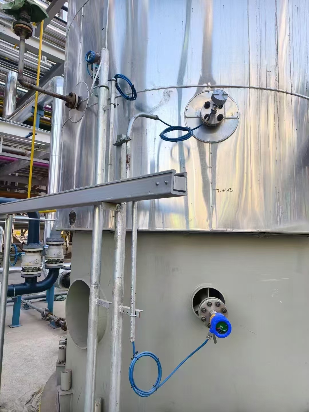 Últimos casos de empresas Chave de nível tipo garfo: O guardião completo da medição de nível industrial