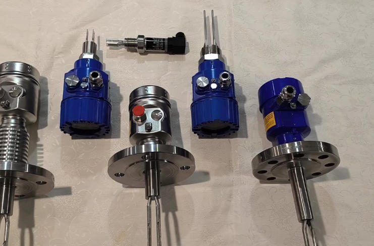 Últimos casos de empresas 100 Perguntas Sobre a Tuning Fork Level Switches - Parte 10 -- Comparação Técnica 91 ¢ 100